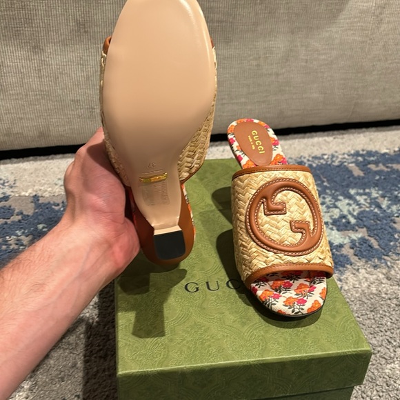 Brand new women’s Gucci heels - Picture 5 of 5